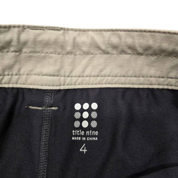 Title Nine Skort Women's 4 Beige Slash Pockets Ripstop Active Hiking Outdoor - Picture 5 of 6